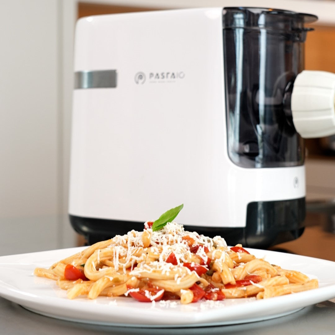 Pasta corta con Pomodorini, Capperi e Feta