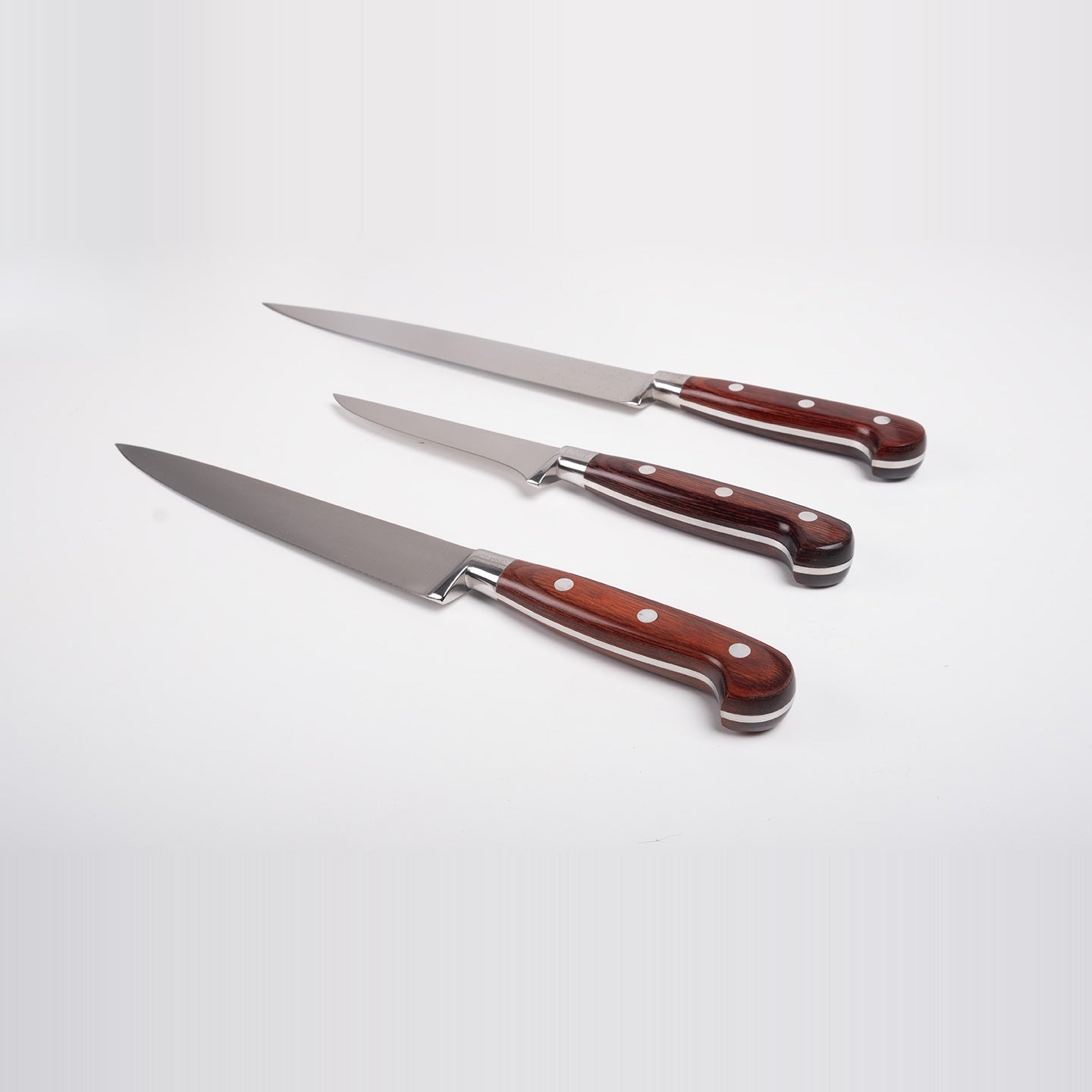 Set di tre coltelli da cucina forgiati Classe Italy con manico in legno