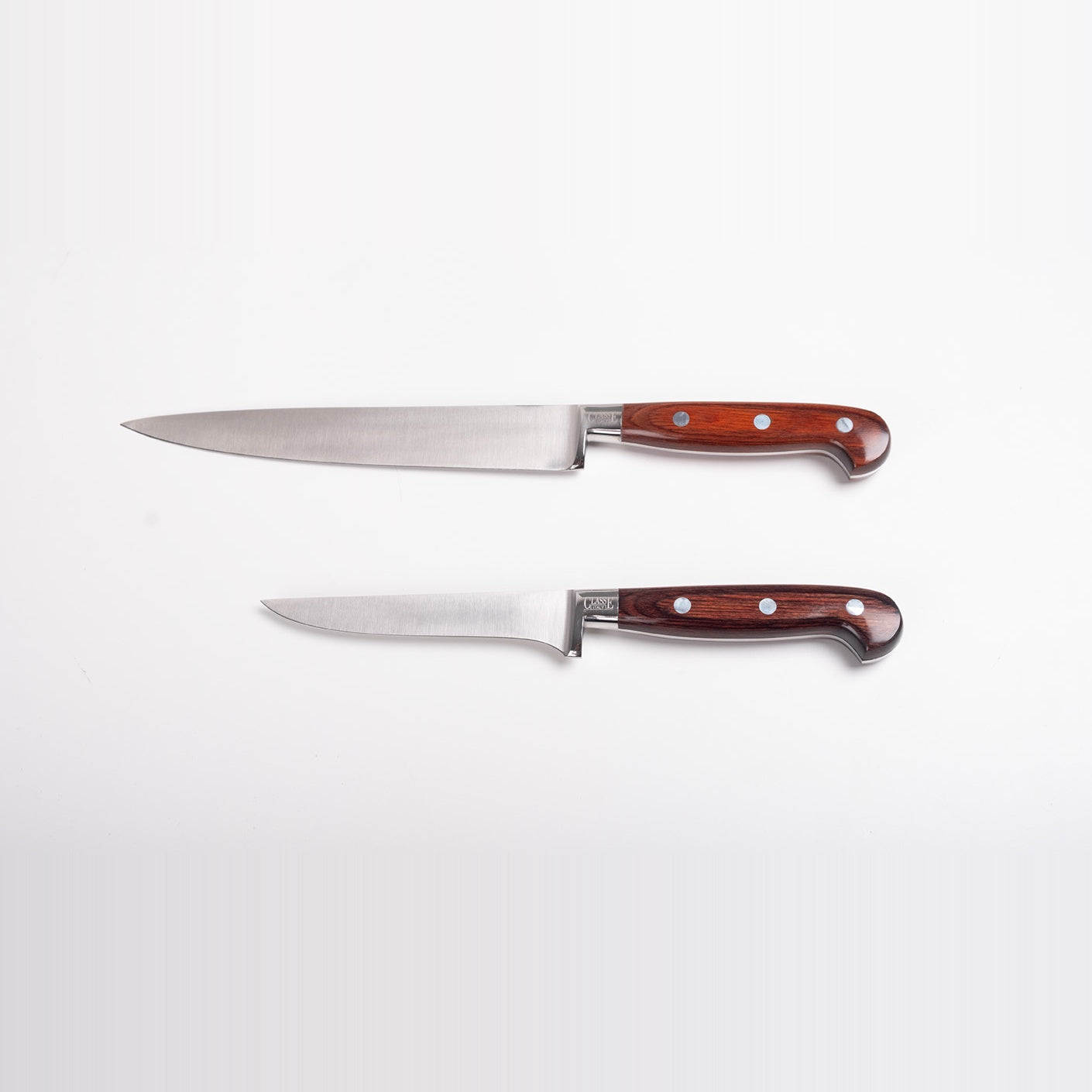 Coppia di coltelli da arrosto forgiati Classe Italy con manico in legno